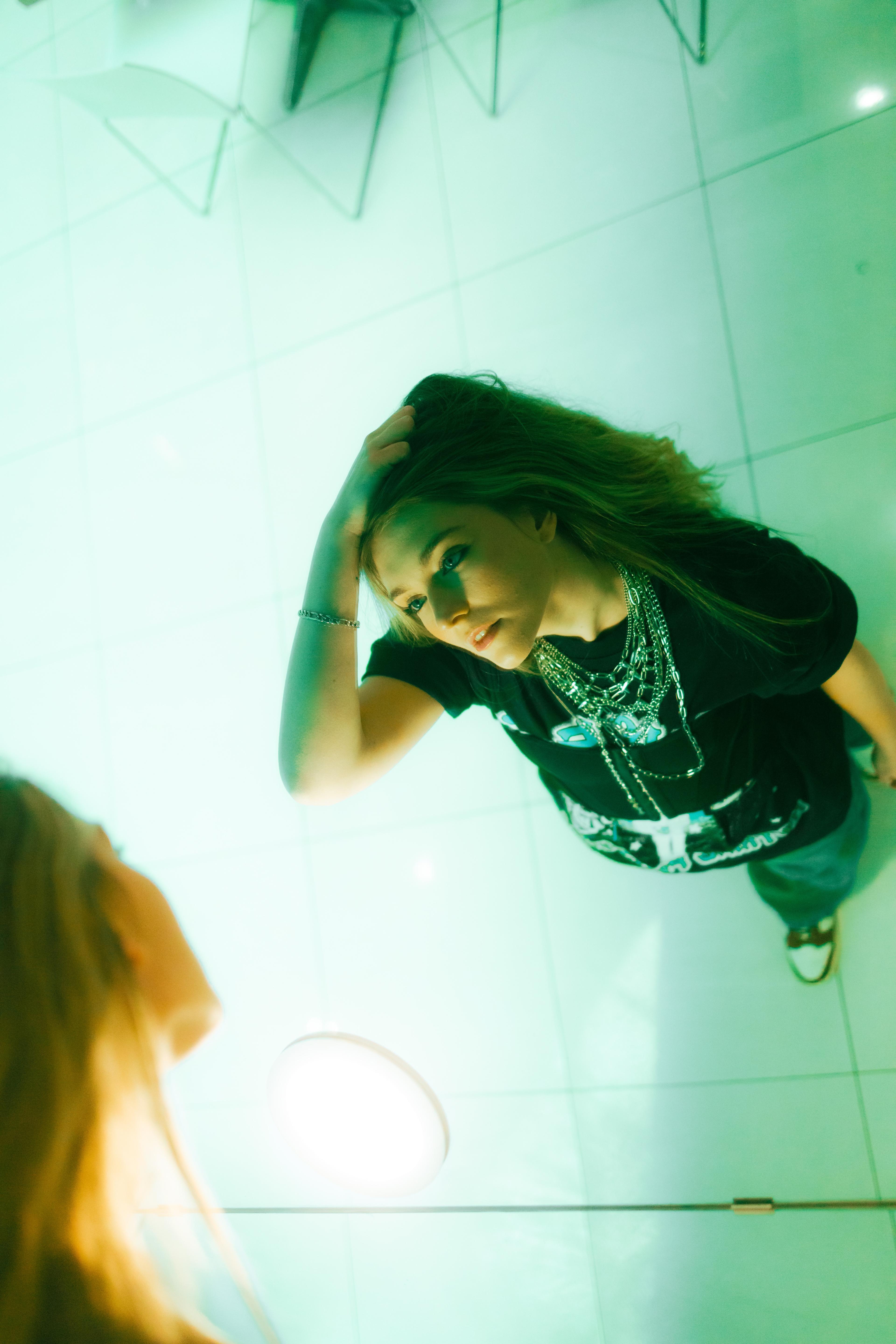 CBC Mainstreet: Bethany Reid talks "Rich and Sad"